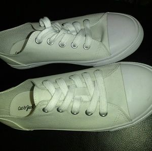 Cat and jack sneakers